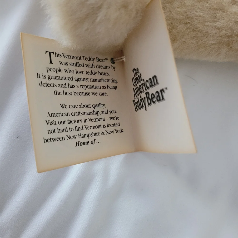 Vermont Teddy Bear Company Tan Plush 12 Inches Tall Moveable 1995 With Tag